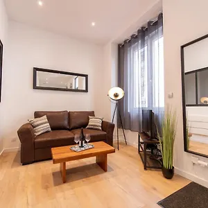 Kasa Loft Centre 2 - Wifi Et Tv - Confortable Et Stationnement Gratuit à Proximité Saint-Etienne (Loire)
